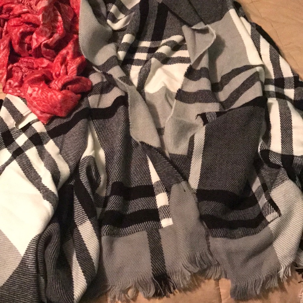 Black and white Scarf wrap plus red scarf